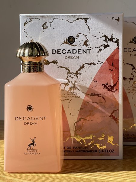 عطر DECADENT DREAM